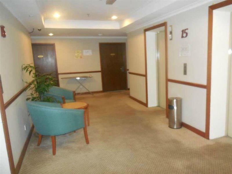 Mandarin Court Hotel Kuala Lumpur Extérieur photo