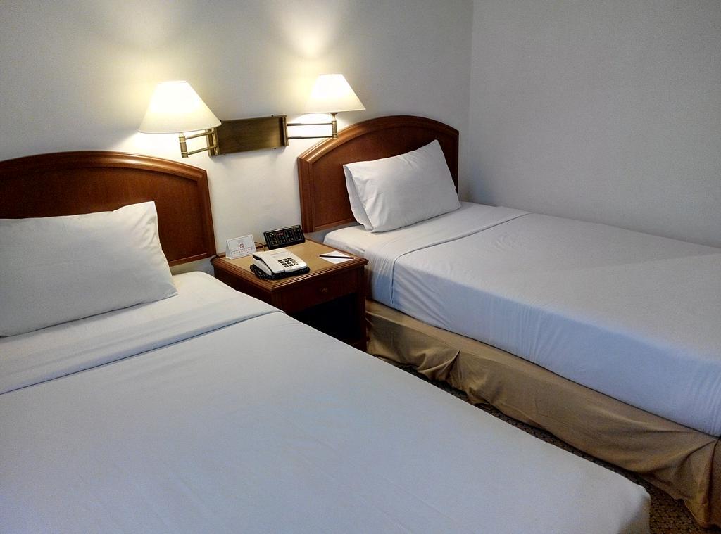Mandarin Court Hotel Kuala Lumpur Chambre photo