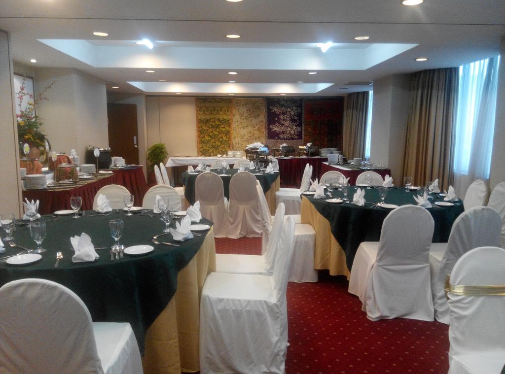 Mandarin Court Hotel Kuala Lumpur Extérieur photo