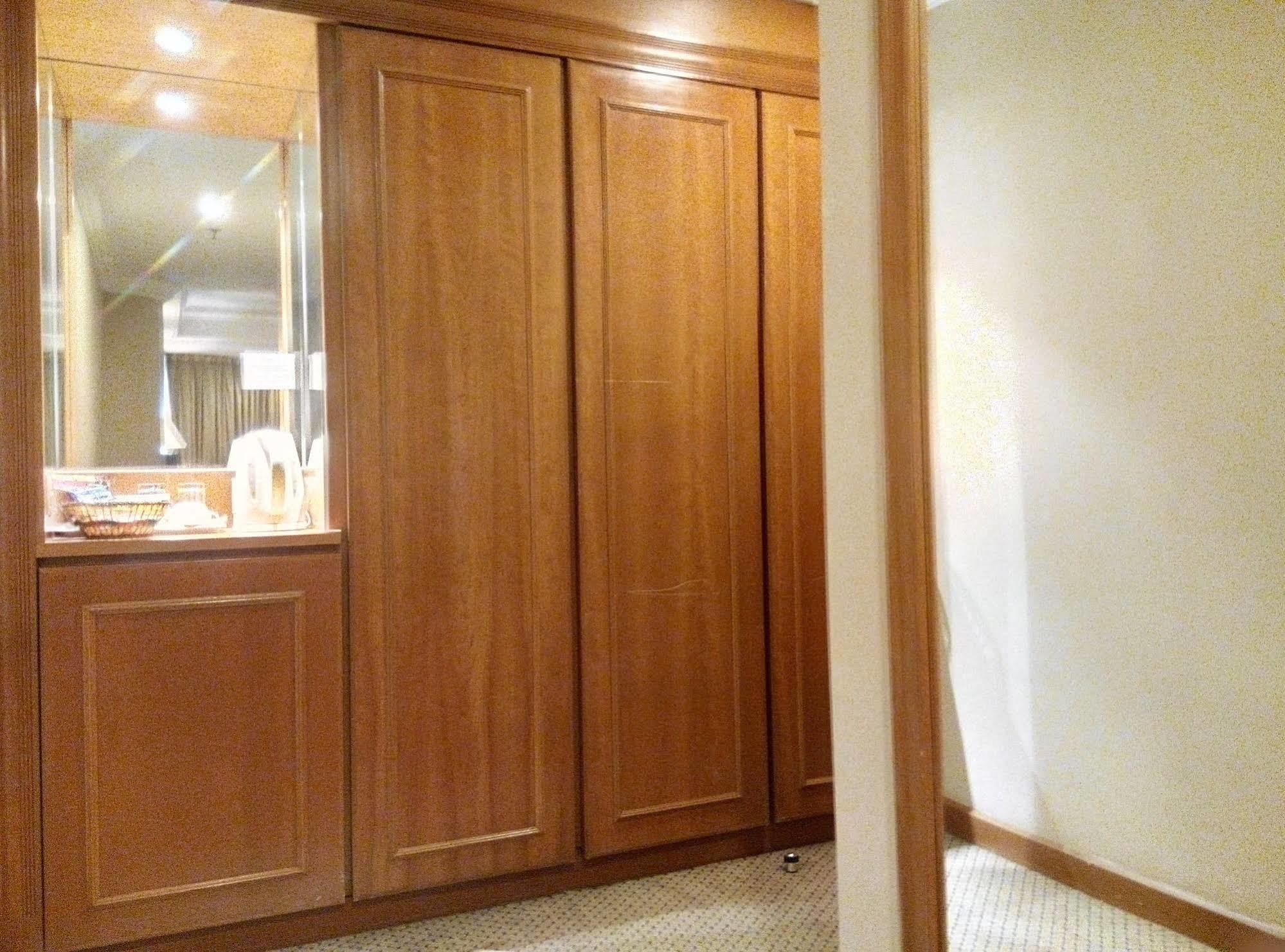 Mandarin Court Hotel Kuala Lumpur Extérieur photo